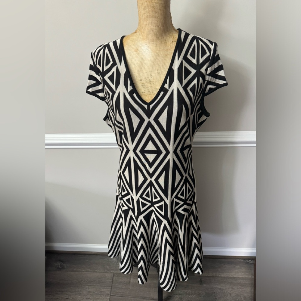 St John dress 12